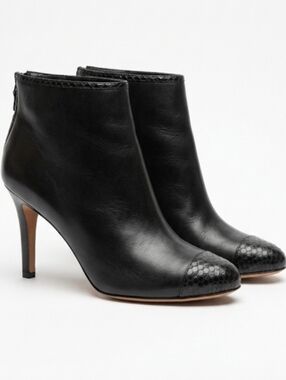 Ann Taylor Black Leather Ankle with Snakeskin Toe Cap Stiletto Heel Bootie 7.5